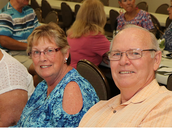 Jean and Neil Knutson